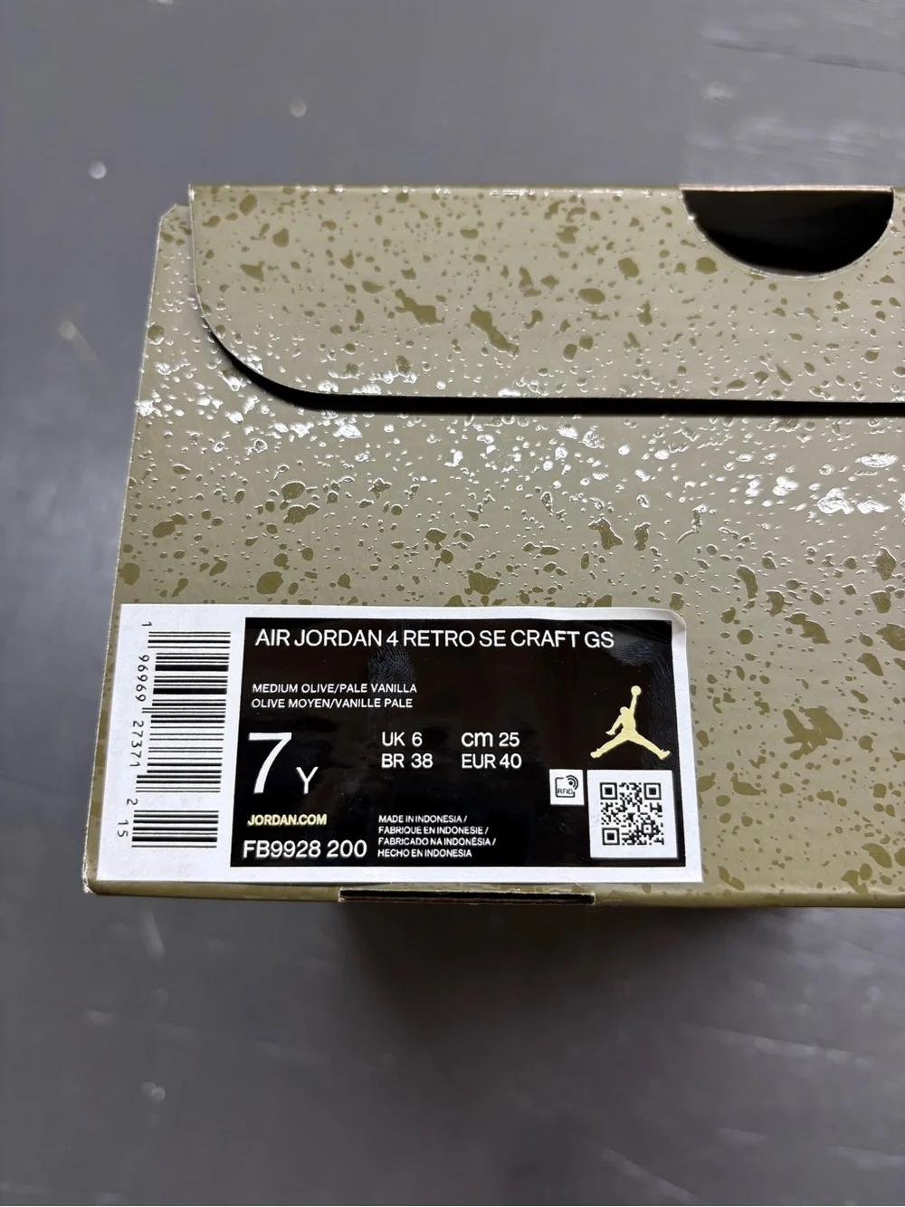 Jordan authentic tried